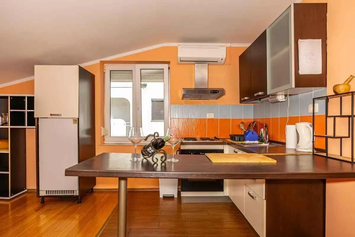 Apartment in Crikvenica 14225